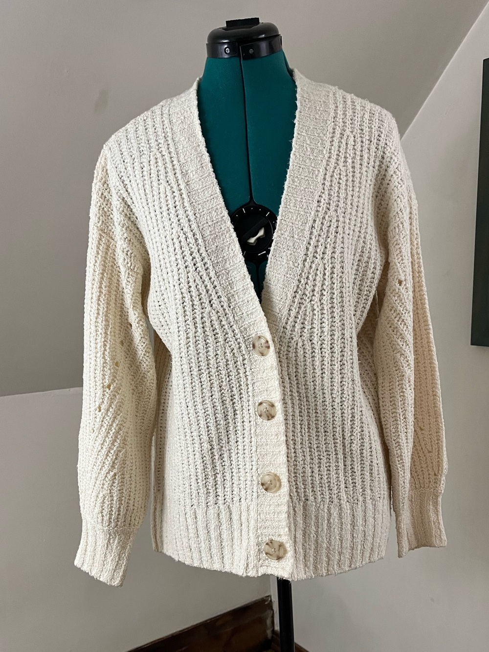 American Eagle Oversized Cream Cardigan